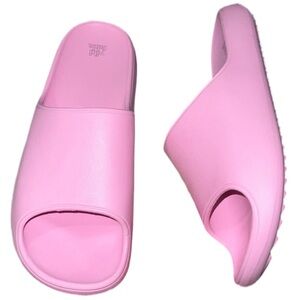 NWOT! Size 10 PINK Wild Fable Slide Sandals